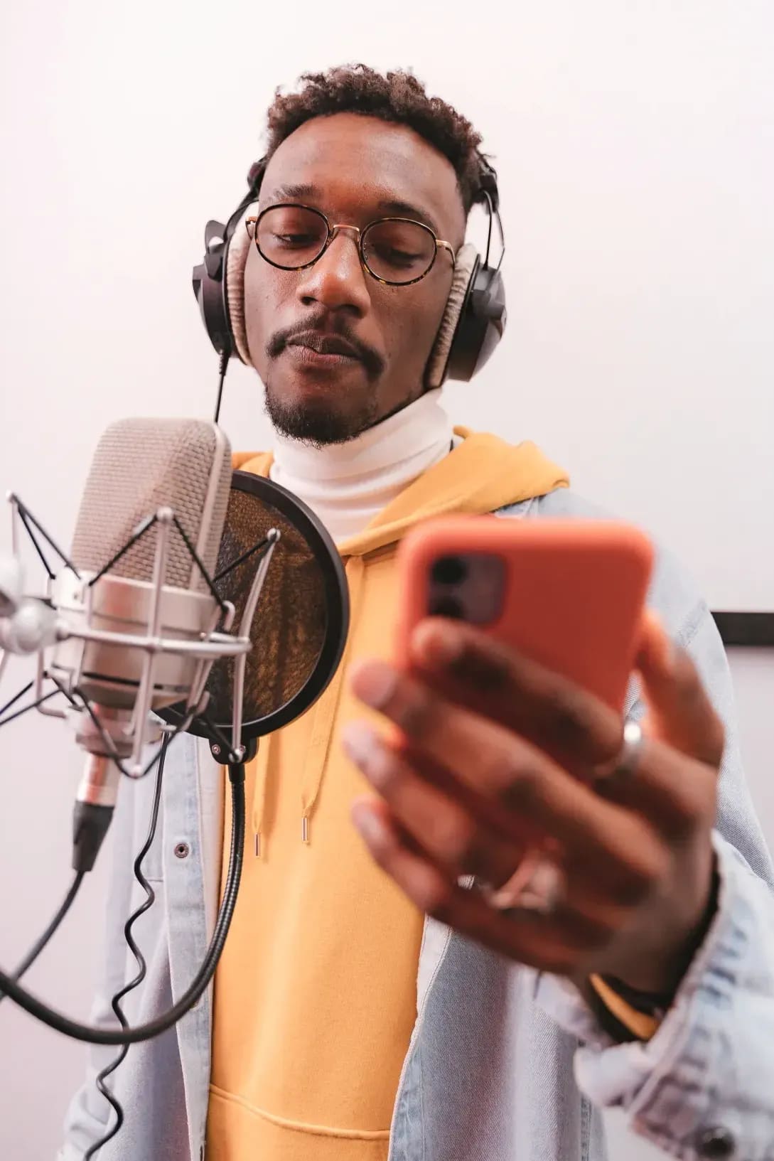 プロのVoiceRecordingでブランドの印象を整える方法